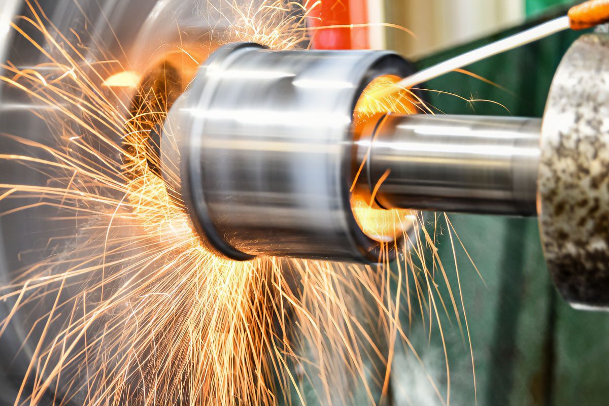 Perché la rettifica CNC è essenziale nella produzione di utensili di precisione? CNC Partner Cnc Partner