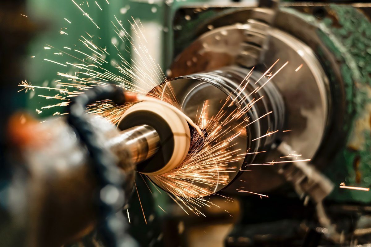 Applicazione della rettifica CNC nella produzione di utensili da taglio CNC Partner Cncpratner