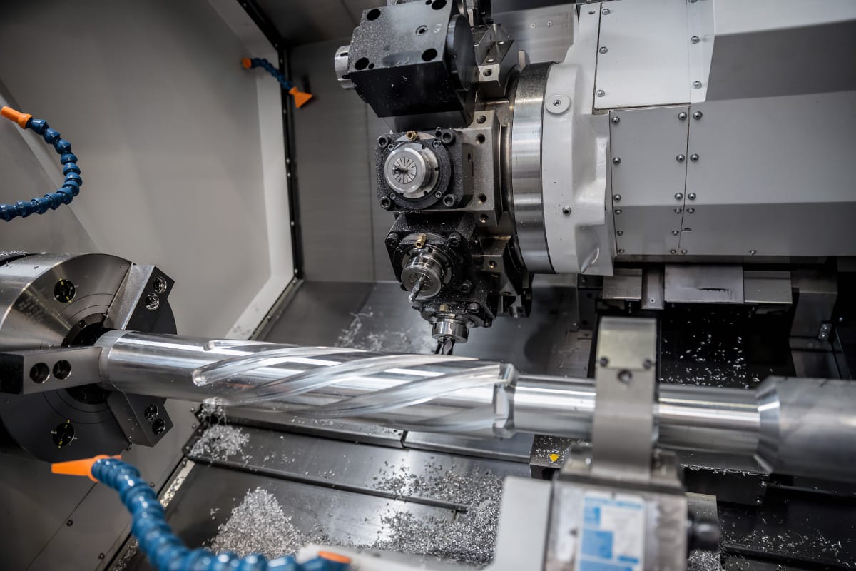 La lamiera in acciaio inossidabile è il materiale più difficile per un operatore CNC? CNC Partner Cncpartner