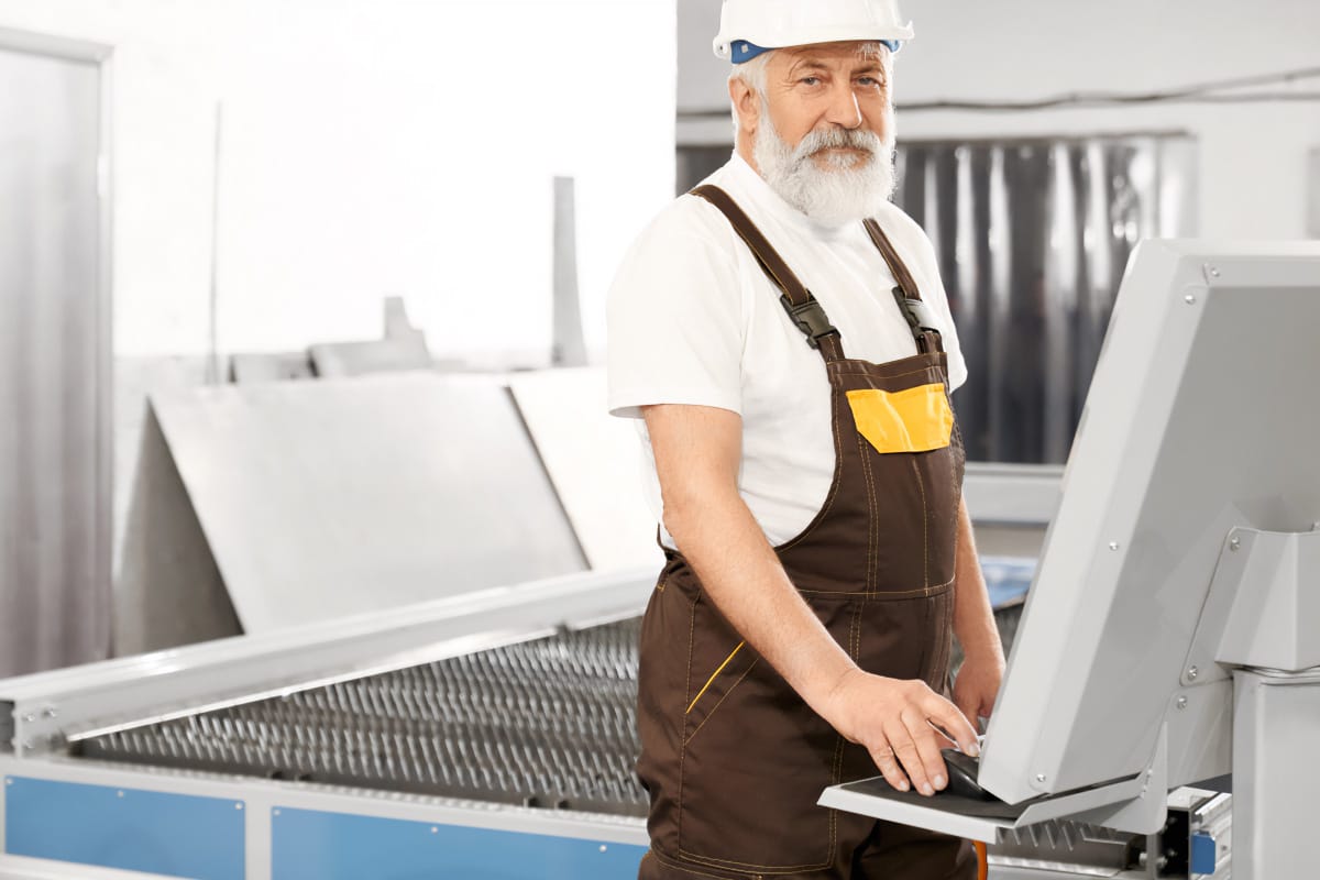 Quanto tempo si può risparmiare grazie all'automazione della lavorazione CNC? CNC Partner Cncpartner B